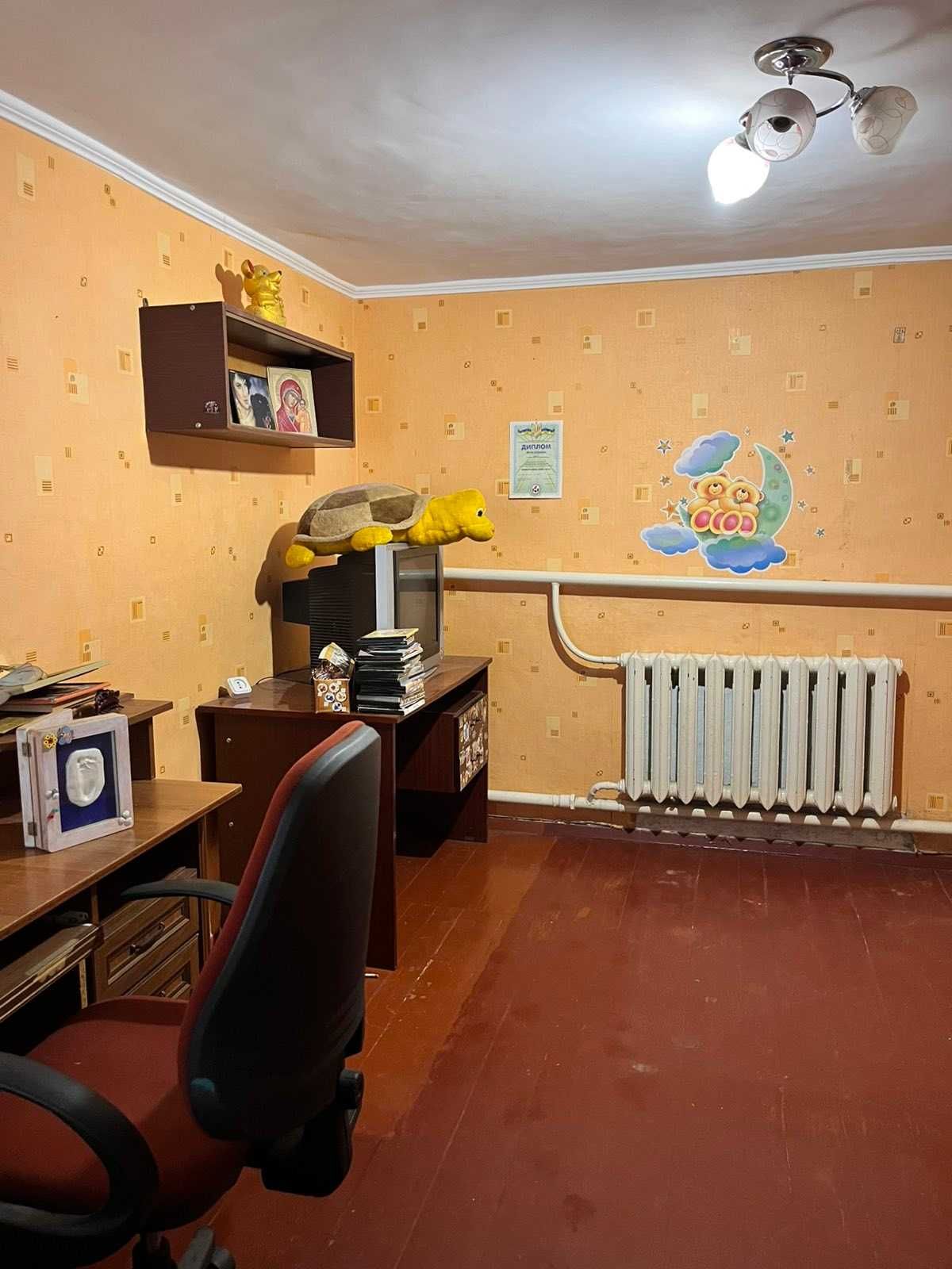Продам шикарний будинок з ремонтом , недорого!