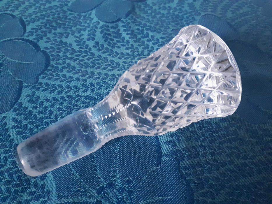 piękny duży korek kryształowy do karafki