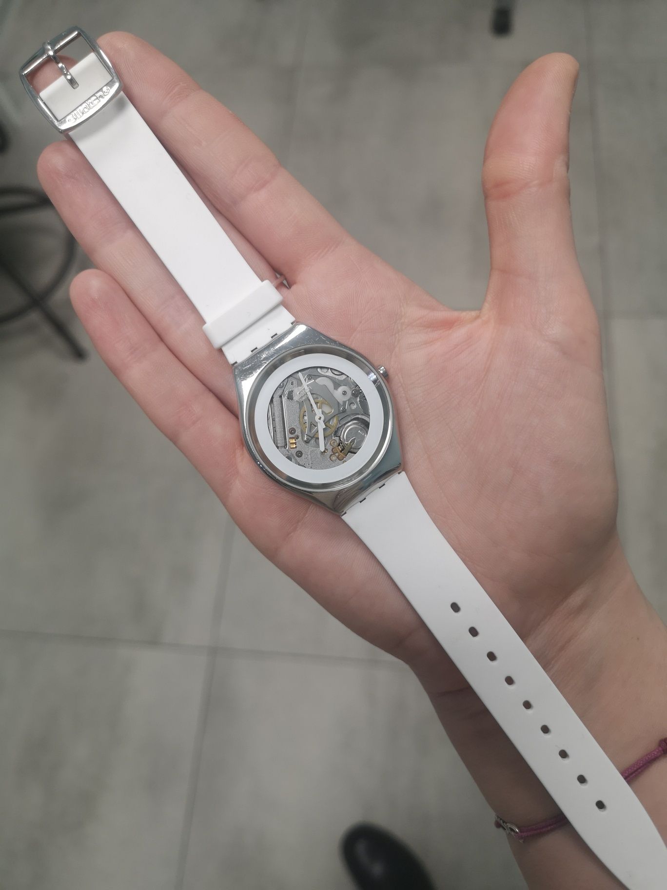 Zegarek swatch skin irony srebrny biały widoczny mechanizm