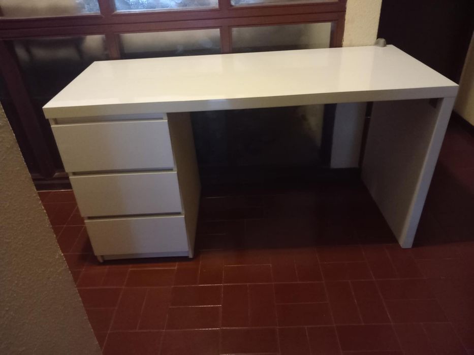 Secretaria branca grande c/3 gavetas