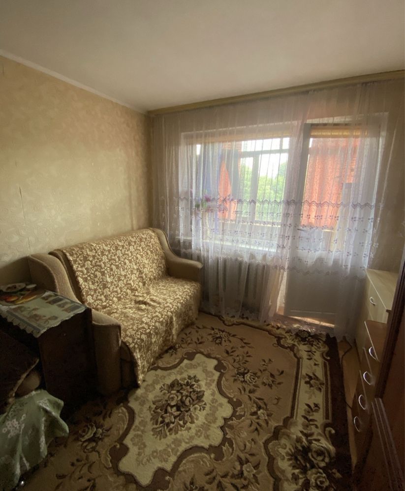 Продаж 1к квартири в р-ні Сільхоз технікуму