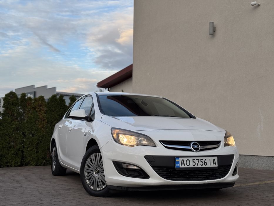 Opel Astra 1.4.