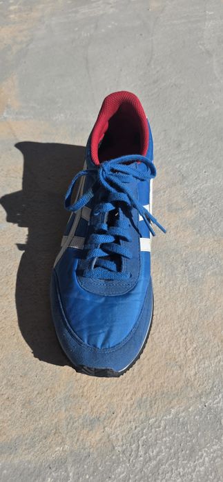Sapatilhas novas 41.5 Novas