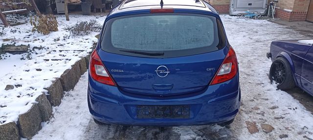 klapa bagażnika szyba tył opel corsa d z21b