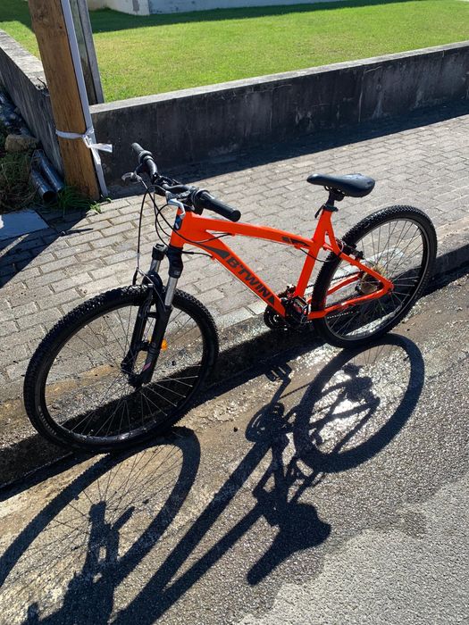 Bicicleta btwin laranja