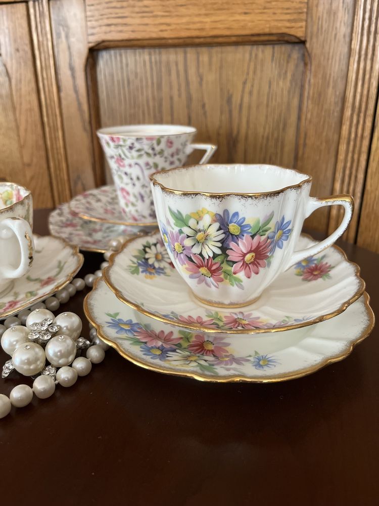 Cudne Stokrotki Angielska Porcelana Filiżanka Trio Kwiaty Vintage