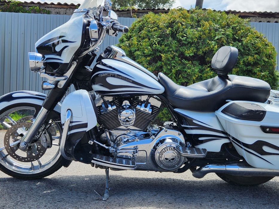 Harley Davidson Street Glide Special 2014
