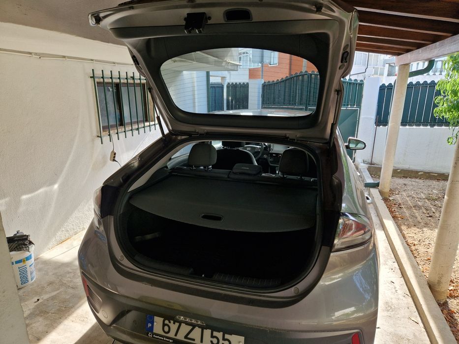 Hyundai Ioniq 1.6 GDI PHEV
