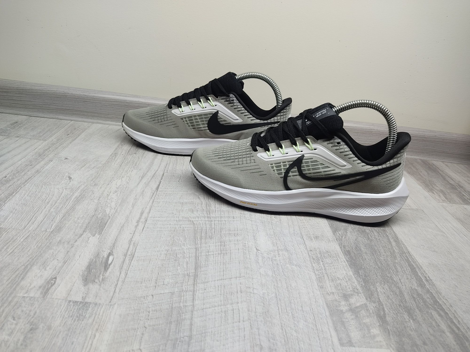 Жіночі кросівки Nike Air Zoom Pegasus