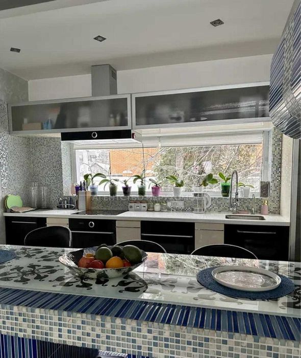 Оренда будинку, Голосіївський район, 5хв до метро, басейн, генератор