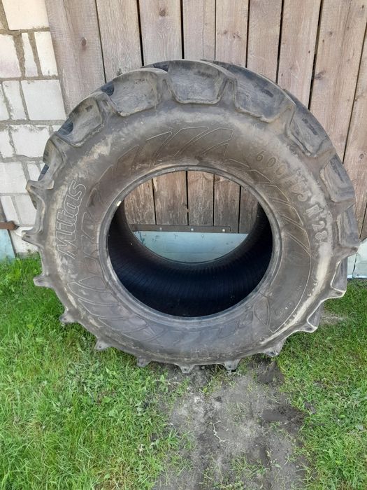 Opona Rolnicza 600/65R28 Mitas