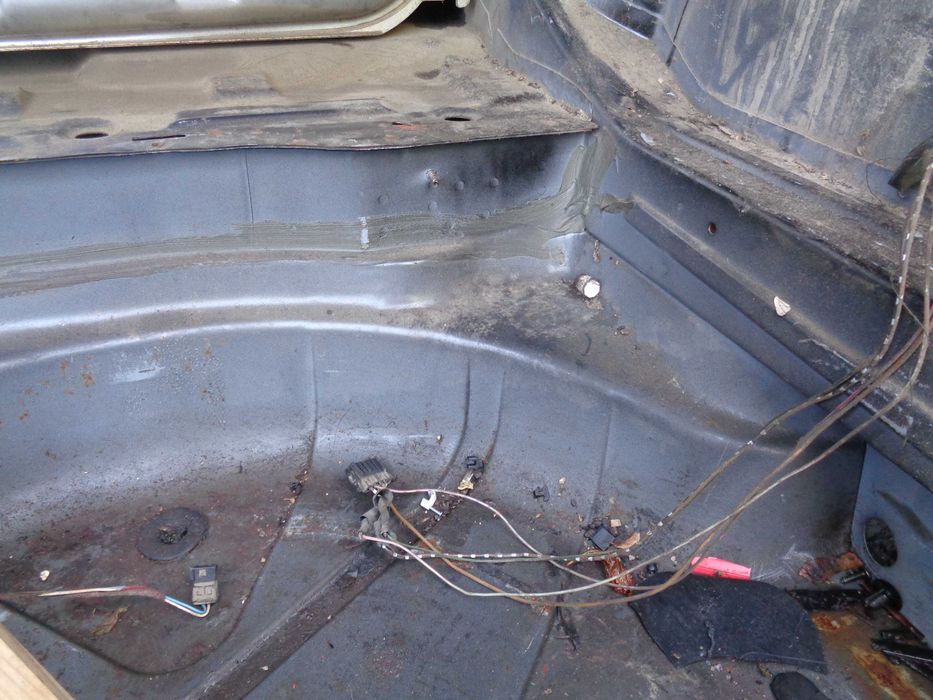 Кузово W210 мерседес W210 дно ланжерони зад даз розпил W210 mercedes