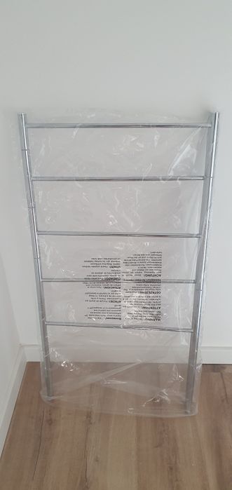 Toalheiro de pé inox NOVO