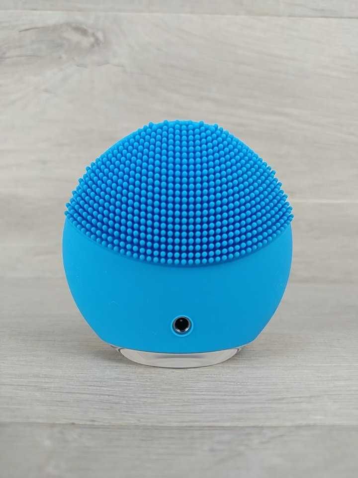 FOREO LUNA mini 2 Szczoteczka soniczna do czyszczenia twarzy OPIS