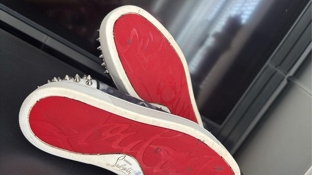 christian louboutin buty