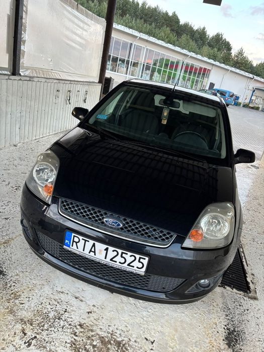Ford Fiesta 1.4 TDCi GHIA 2007 !!!