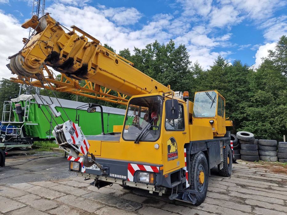 Dźwig Liebherr LTM 1025 - 26m+8m bocianek