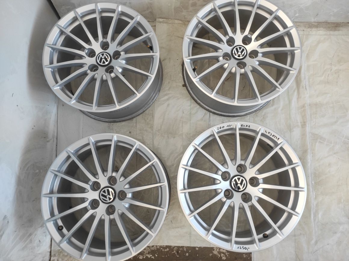 260 Felgi aluminiowe VW Volkswagen R 17 5x112 Bardzo Ładne