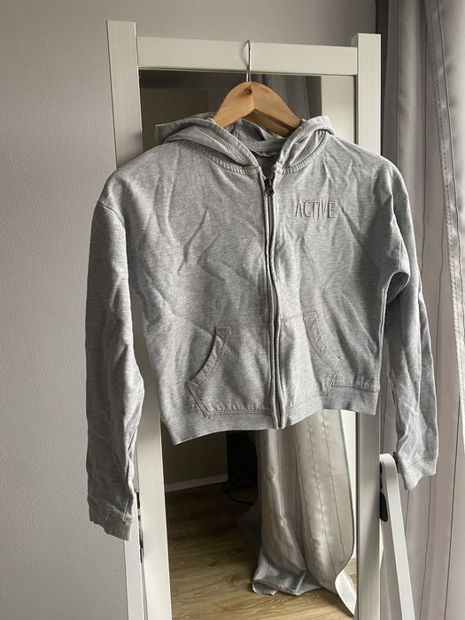 Krótka bluza dziewczęca