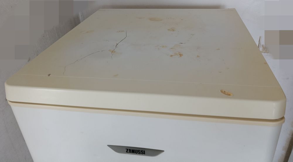 Lodówka zamrażarka Zanussi 140 cm x 55 cm lodówko-zamrażarka biała PRL