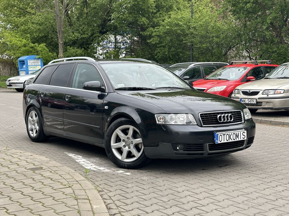 Audi A4 2.5D 2001 rok super stan alufelgi klima hak