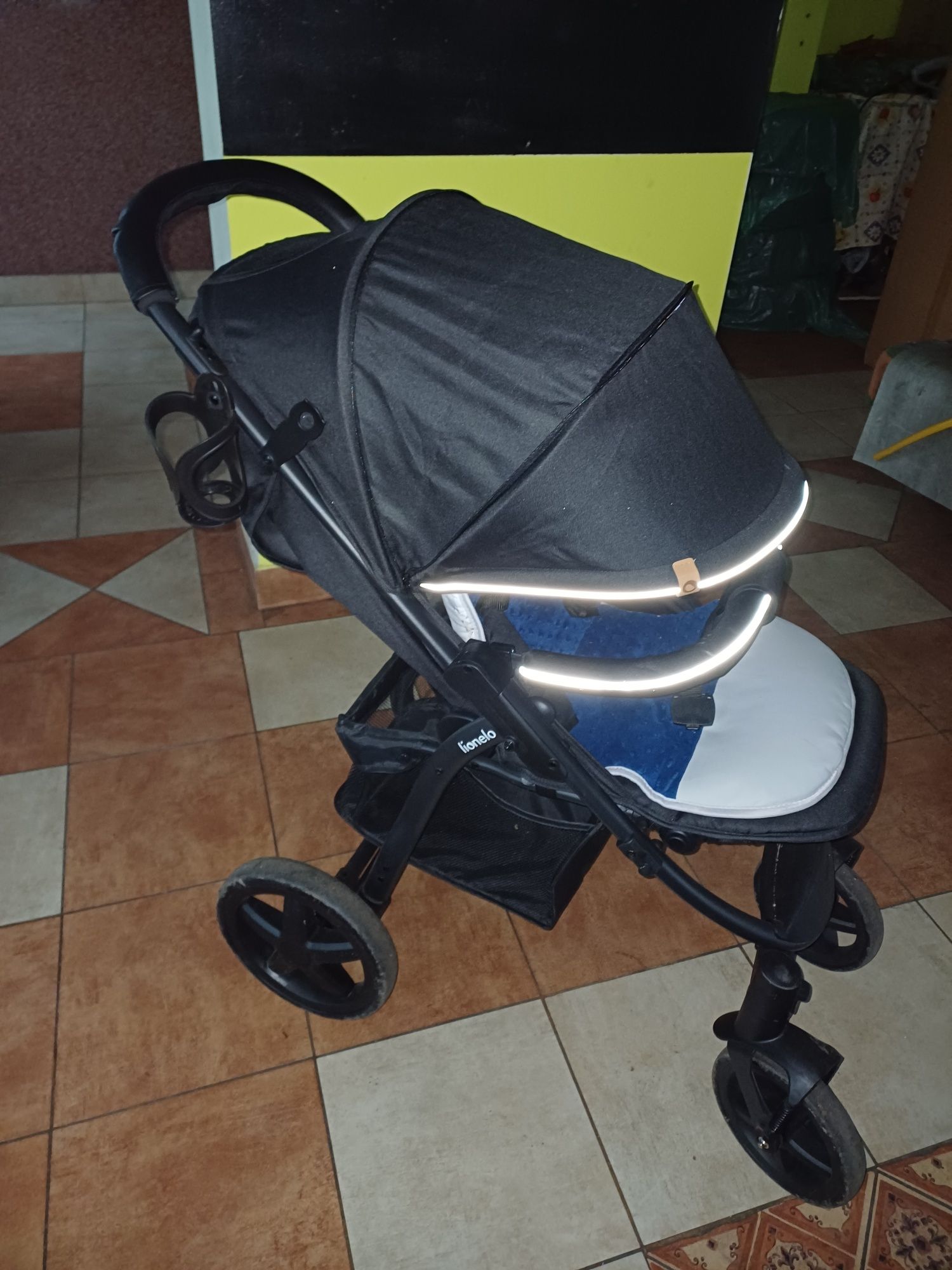 Wózek spacerowy Lionelo
