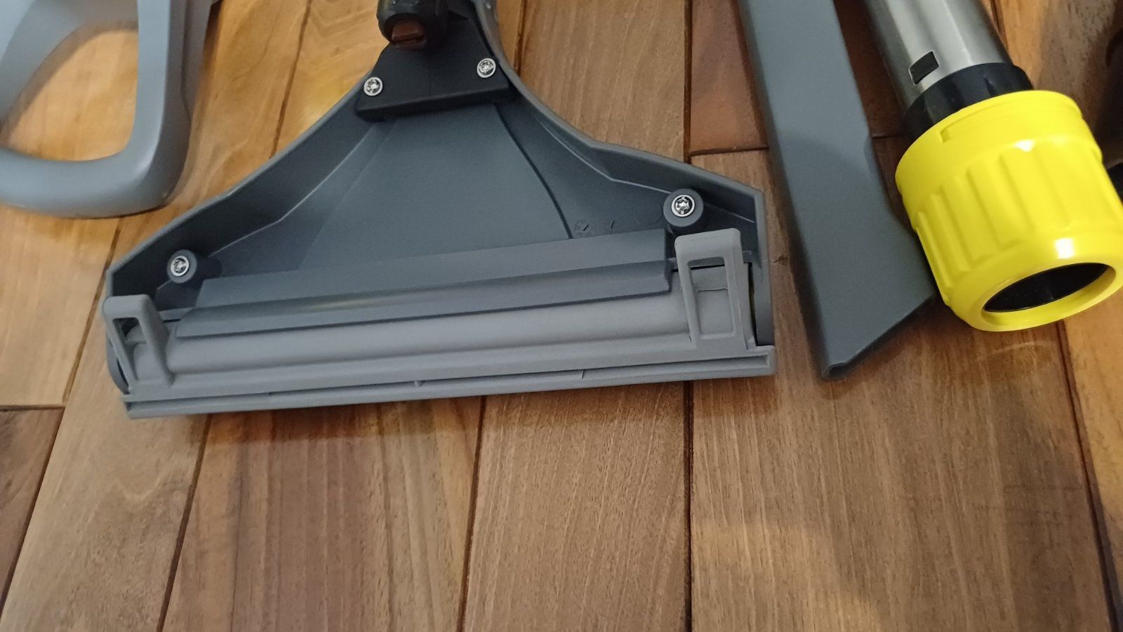 Пилосос KARCHER Puzzi 10/1
