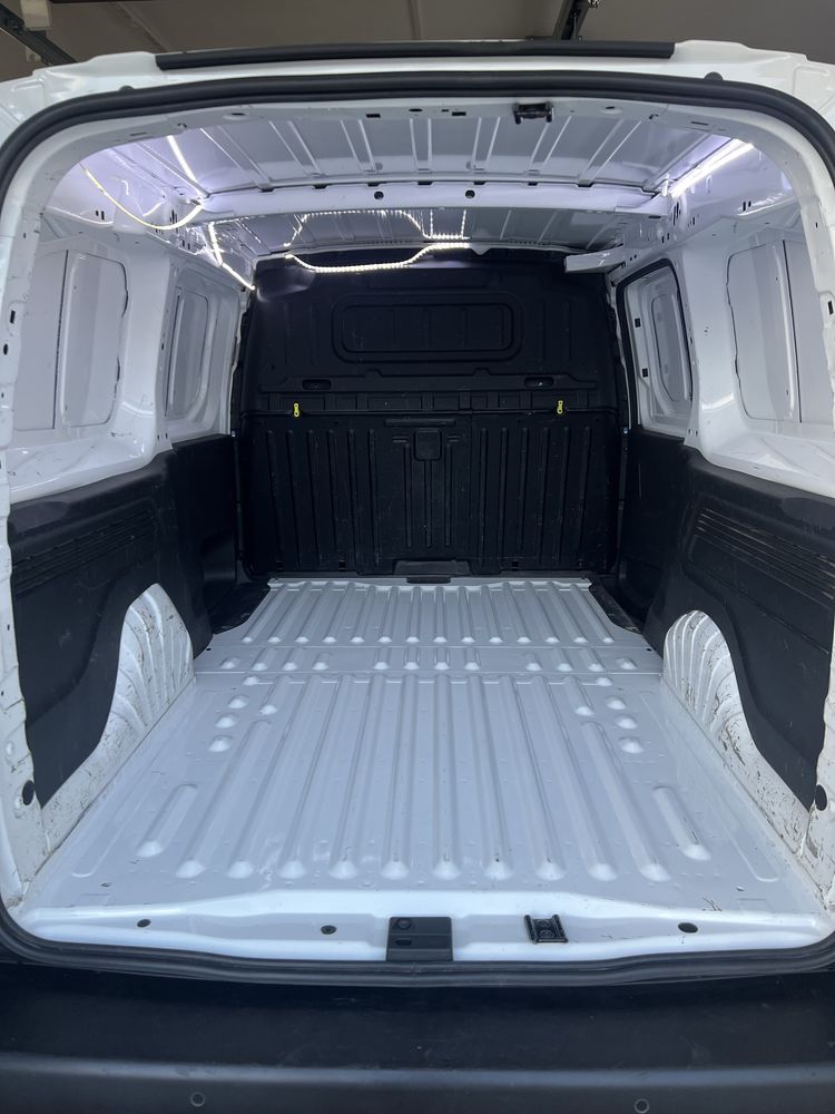 Opel Combo 1.5cdti 3l XL Iva/dedutivel