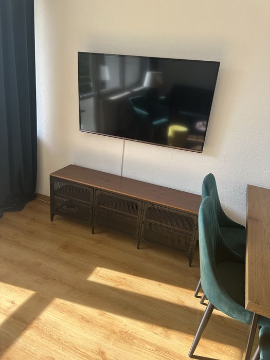 Stół i 6 krzeseł homla