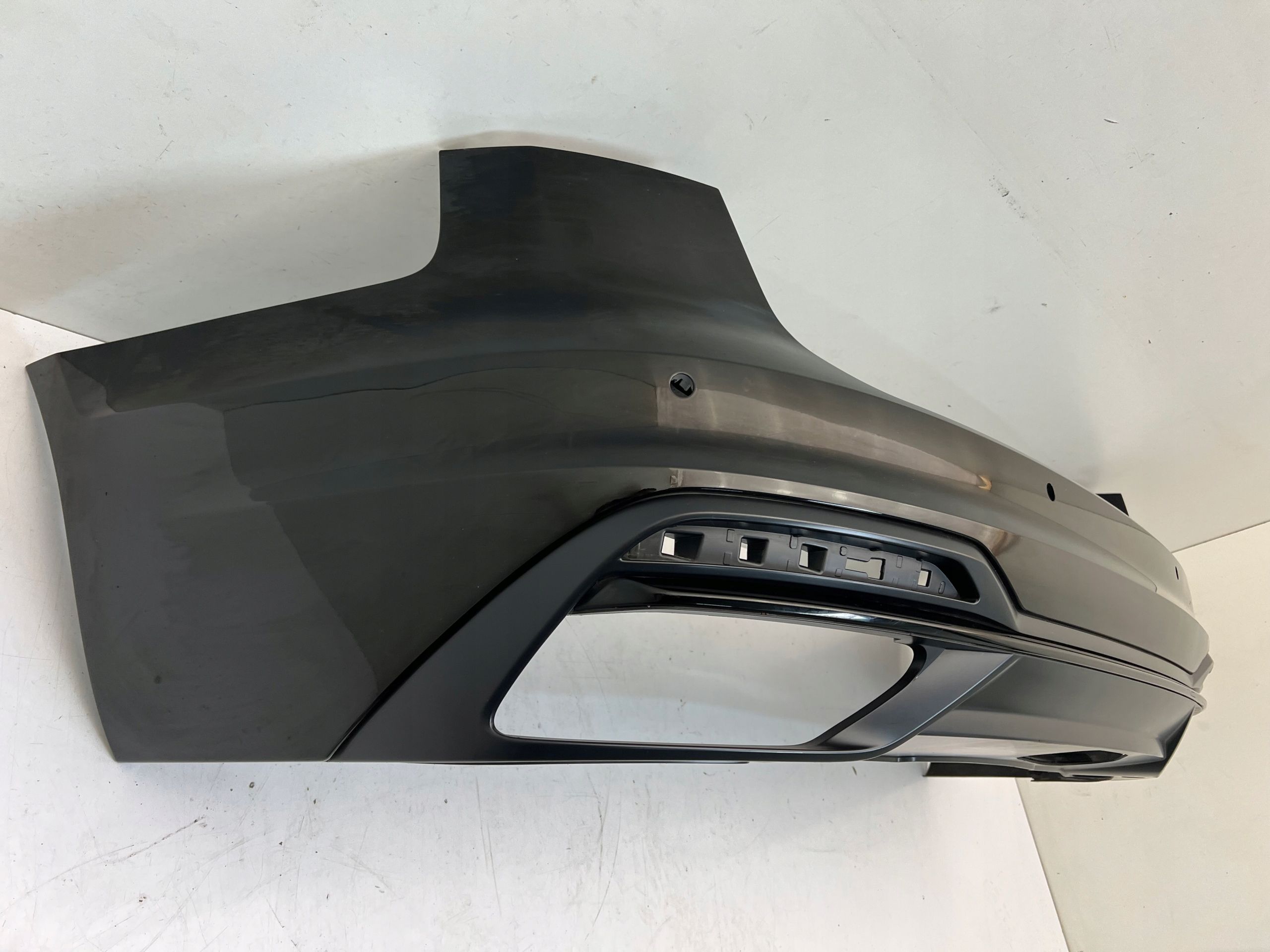 Audi A4 B9 8W9 s line Lift Kombi Avant Zderzak Tylny tył 4xPDC 19