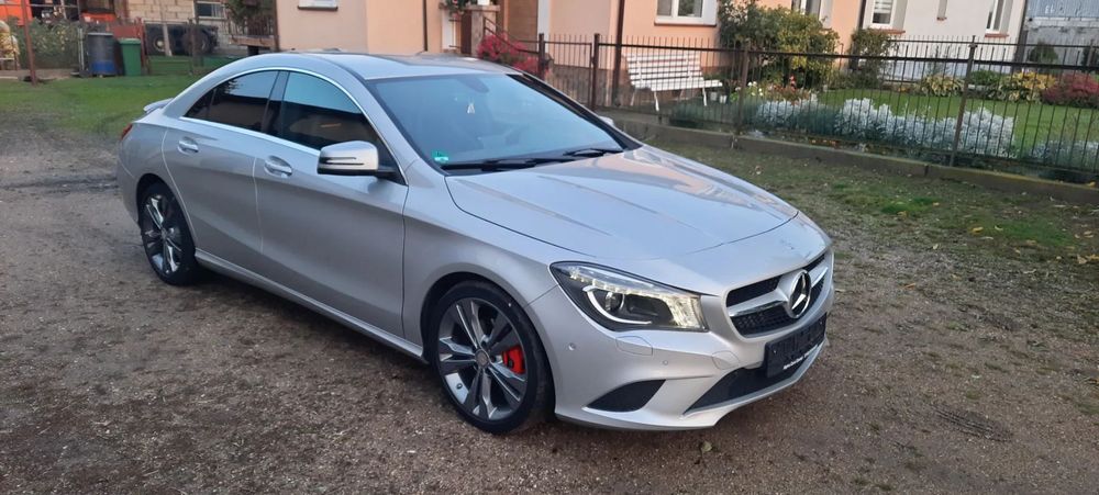 Mercedes-Benz CLA Mercedes Cla180 1.6 benzyna, manual