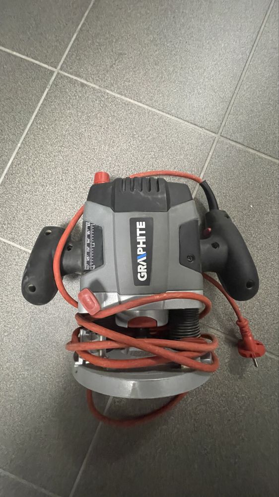 Graphite frezarka