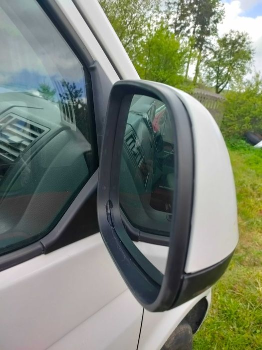 VW T5 LIFT Skrzydełka ZDERZAK TYŁ BŁOTNIK drzwi przód prawy B9A LB9A