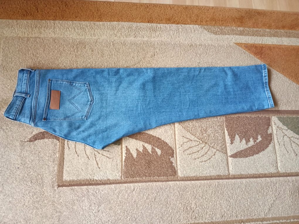 Męskie Jeansy Wrangler Frontier W32 L30