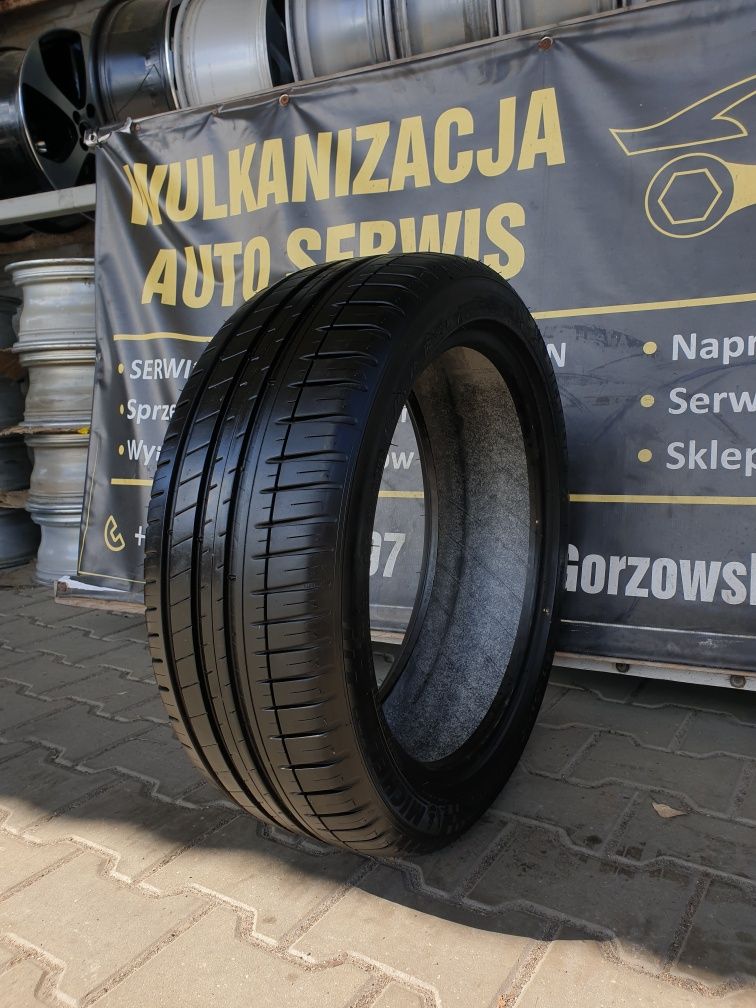 Opona letnia 215/45/18 Michelin