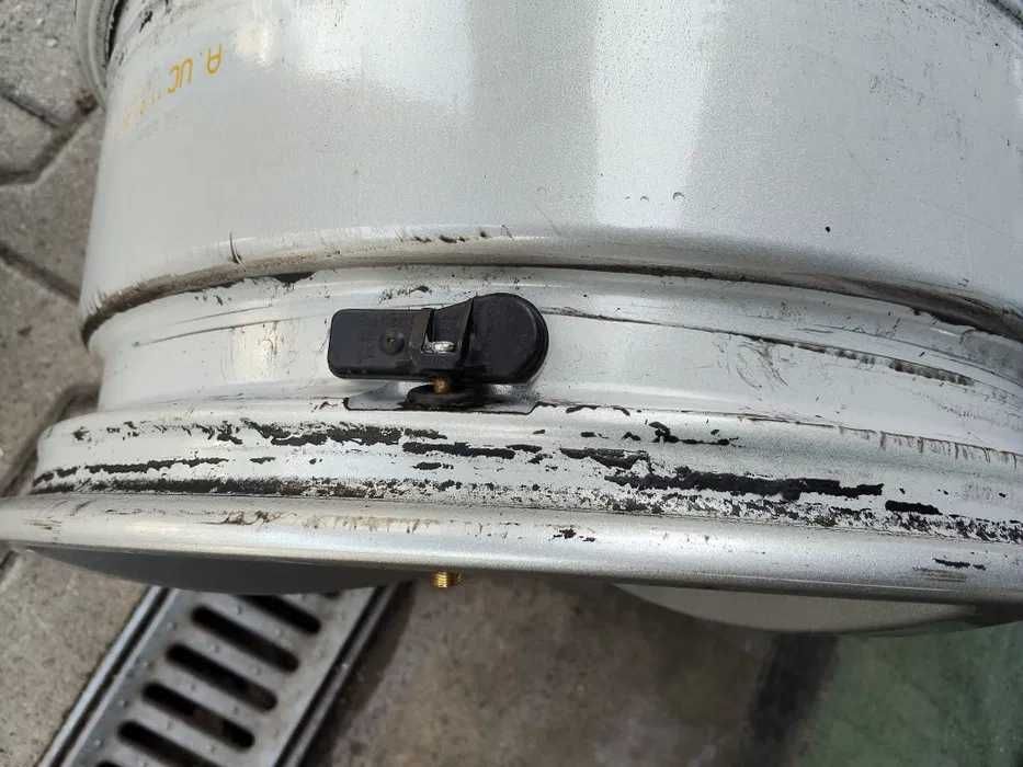 Felgi aluminiowe Renault RS modele 17cali orginalne DARMOWA Wysyłka!