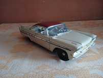 Модель Plymouth Fury 1958 1/18 Motormax