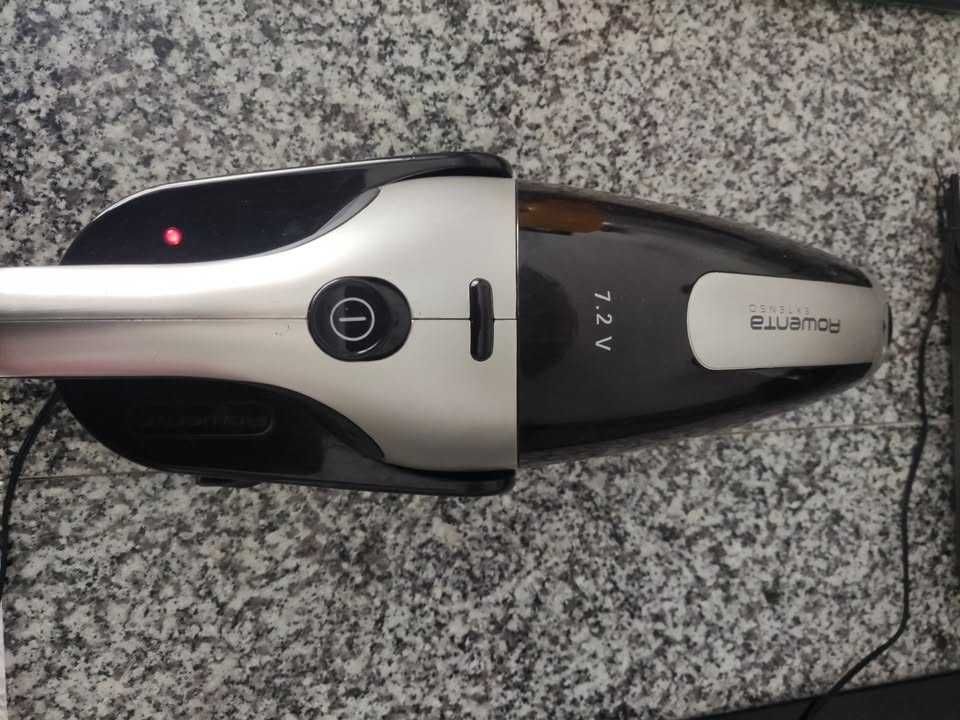 Aspirador de Mão ROWENTA AC 476901 CYCLONIC - 7.2V