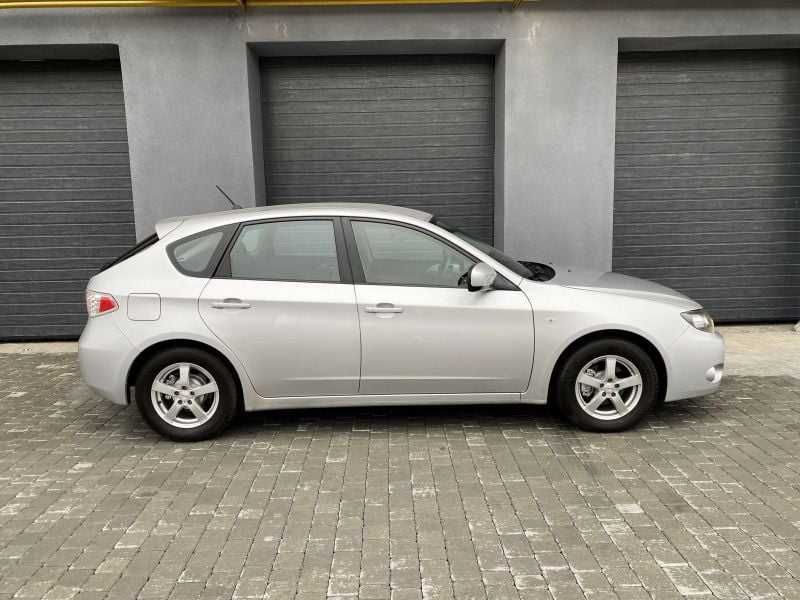 Авто в розстрочку Subaru Impreza 2011 р. бензин 1.5 л