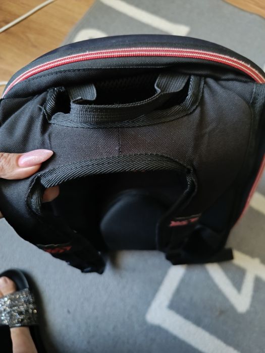 Ранець, шкільний рюкзак ,портфель ,шкільна сумка