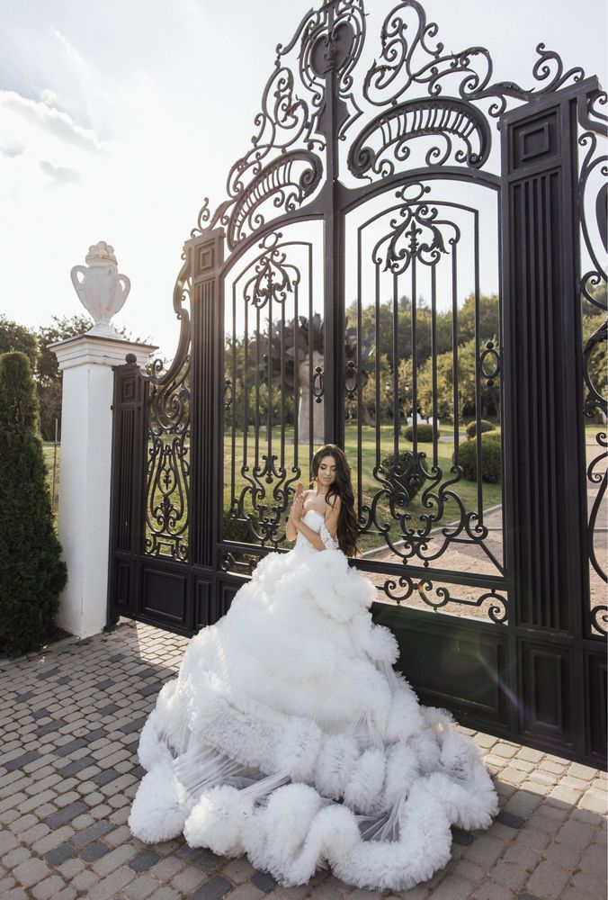 Весільна сукня  Pollardi Royalti Свадебное платье 1/3від ціни