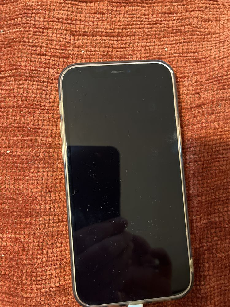 Sprzedam iphone 12 biały