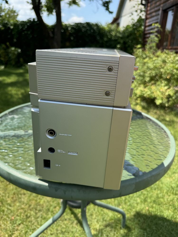 Продам магнитолу PIONEER SK-900