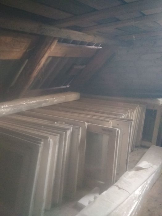 Продам віконні рами у гарному стані