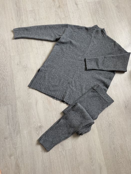 Костюм жіночий сірий теплий H&M M