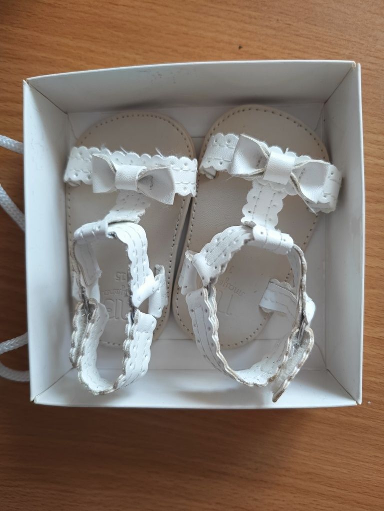 Chrzest Sandałki r 15 i opaska