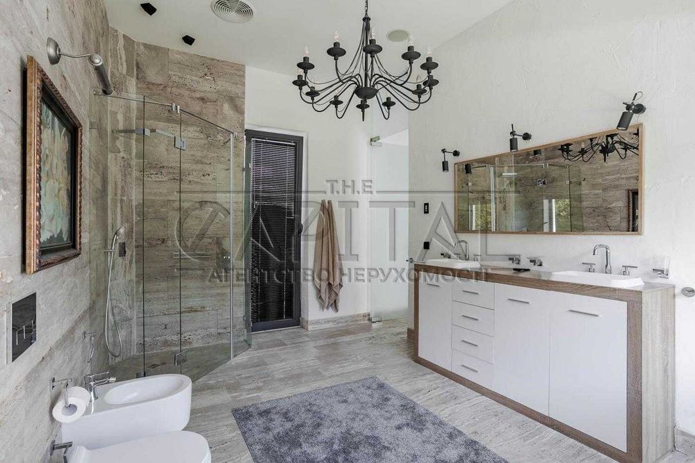 Продаж будинку 250м2, с. Лісники, Обухівський р-н