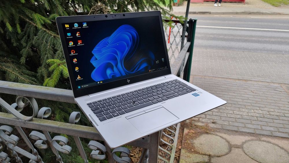 HP Elitebook 850 G5 15,6" FHD IPS i7-8250U 16GB Dysk SSD Windows 11