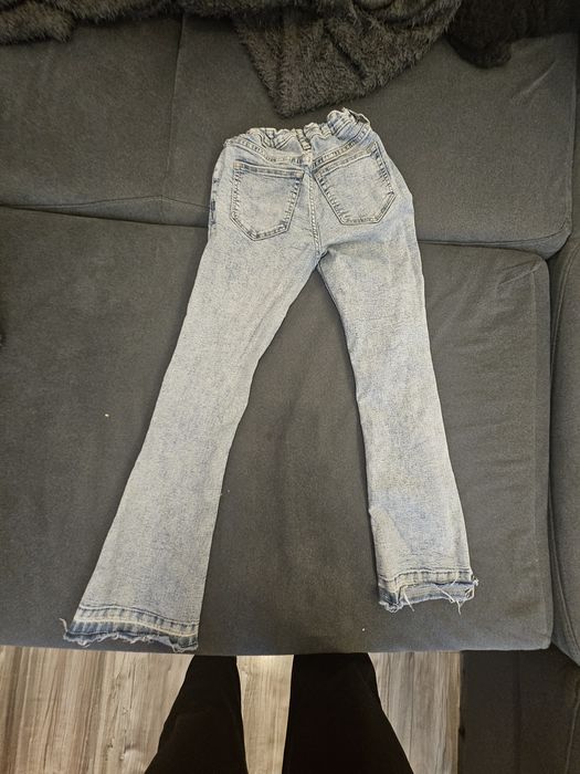 Jeansy rozmiar 146