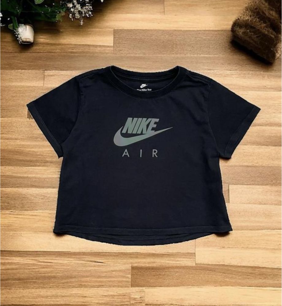 Оригинальная футболка-топ Nike на девочку 10-12 лет